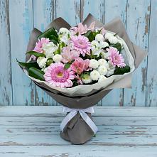 Букет цветов из:  Герберы, Альстромерии и Хризантемы #REPLACE_PRED# Красный Луч