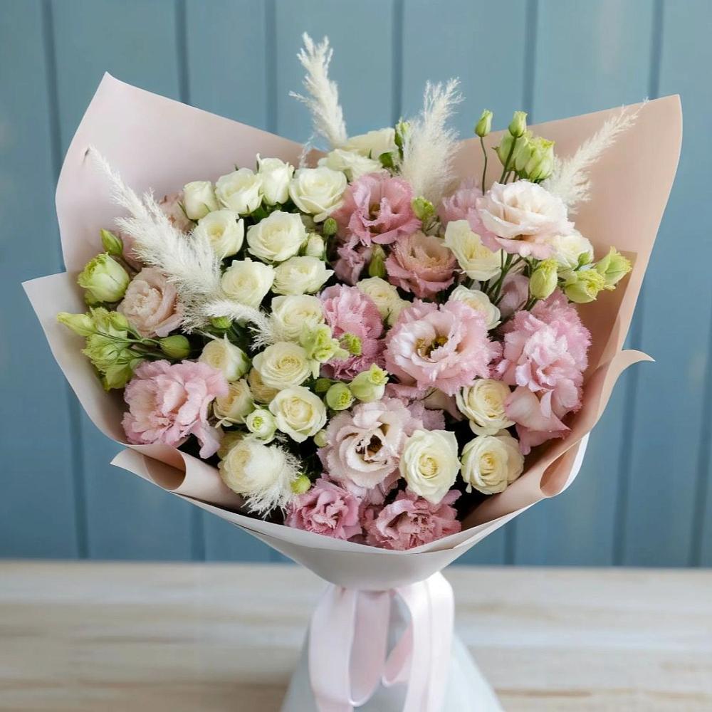 Букет цветов из: Альстромерии и Розы в Красный Луч