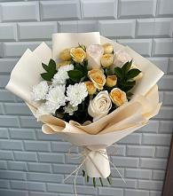 Букет цветов из:  Розы и Хризантемы в Красный Луч