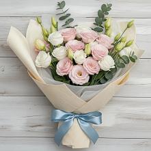 Букет цветов из:  Лизиантусы в Красный Луч