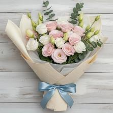 Букет цветов из:  Лизиантусы в Красный Луч