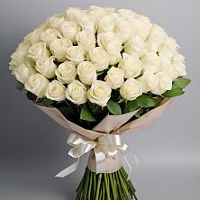 Букет 101 беля роза Белоснежка в Красный Луч