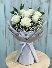 Букет цветов из:  Розы в Красный Луч