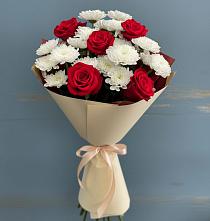 Букет цветов из:  Розы и Хризантемы в Красный Луч