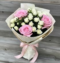 Букет цветов из:  Розы в Красный Луч